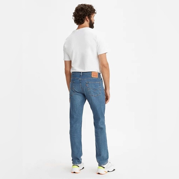 Levi - Mens 505
Regular Fit Stretch Jeans
Fremont Drop Shot, Medium
Wash - 30x30 - Picture 1 of 8